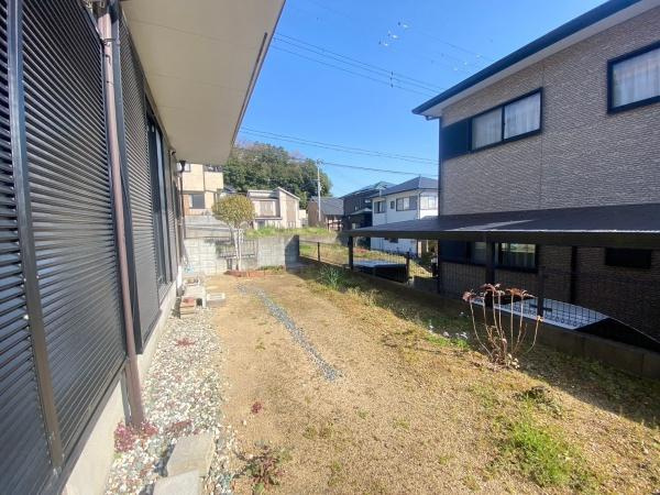 岩出市今中　中古戸建の庭