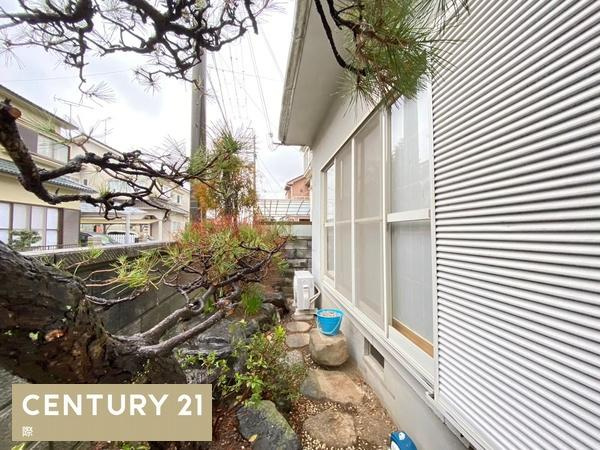 和歌山市朝日の中古一戸建の庭|【庭】
ガーデニング・家庭菜園が楽しめます