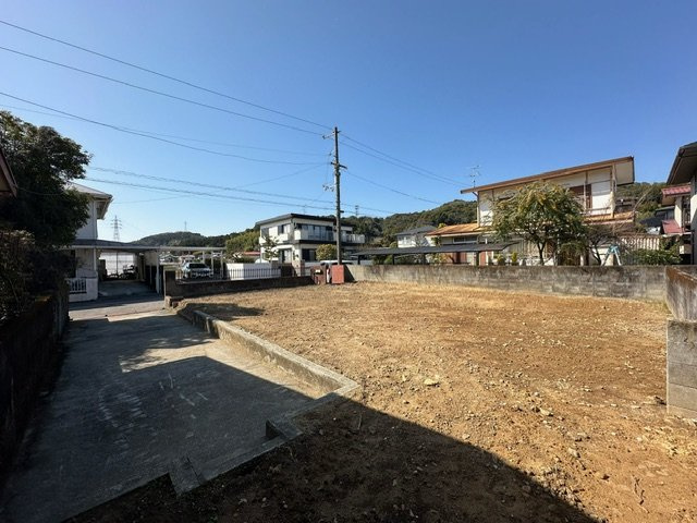 香南市野市町みどり野1丁目の外観|敷地内の南東端から北西方向を撮影