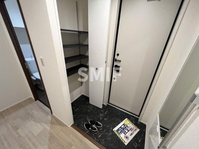 【玄関】 | カリーナゲート