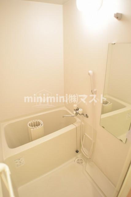 グランパシフィック難波元町の浴室