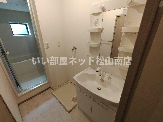 【洗面所】 | ハイカムール来住　D棟