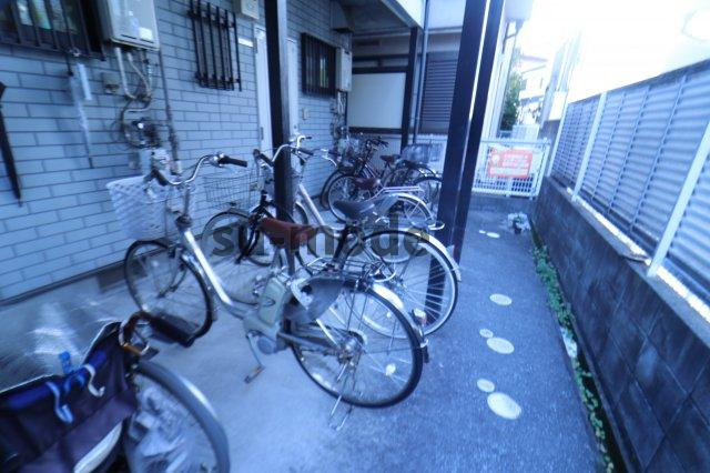 ポルベーラシュンの駐車場