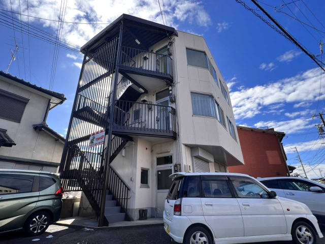大平町 野澤ビルの外観
