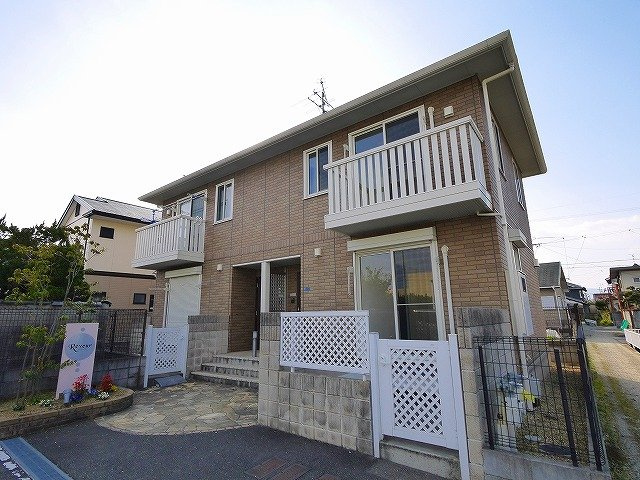 リヴェール（三条大路）の外観|外観もきれいです