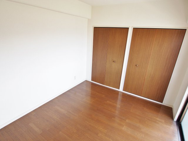 マルセンビルの寝室