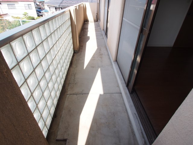 マルセンビルのバルコニー