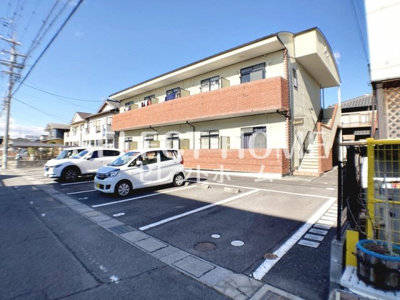 【駐車場】 | エルピーダ | 駐車場完備です
