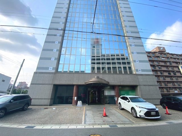 第2マルワビルの駐車場