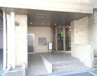 【エントランス】 | 落ち着いたエントランスです