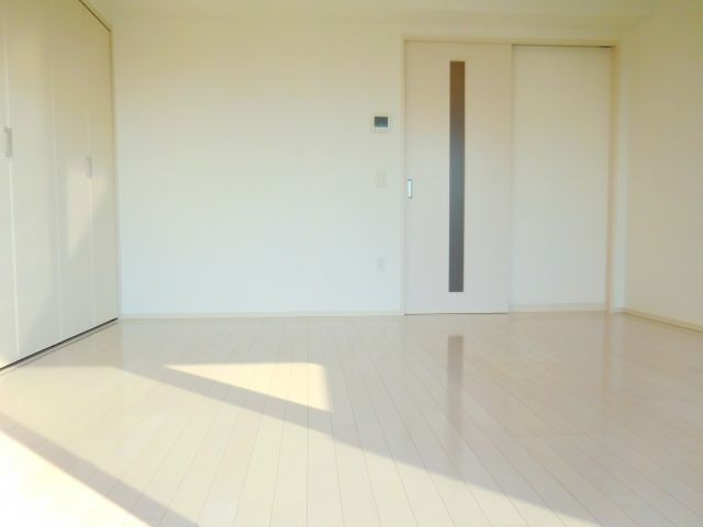 ＣＥＳＴＡ高槻の洋室