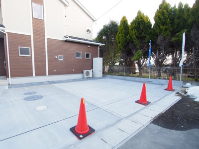 【駐車場】 | Blooming　Garden　本宮市青田孫市　9号棟