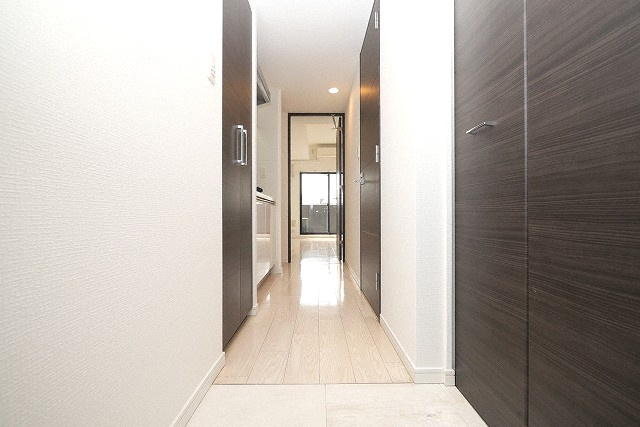 S-RESIDENCE北浜のエントランス