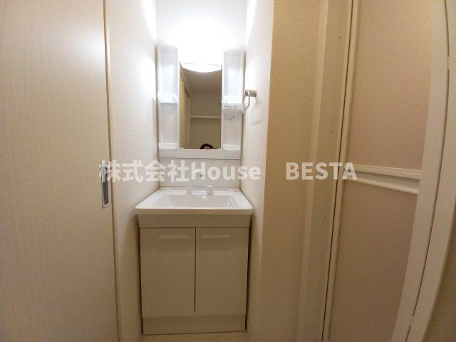 エステムプラザ神戸西Ⅴミラージュの独立洗面台