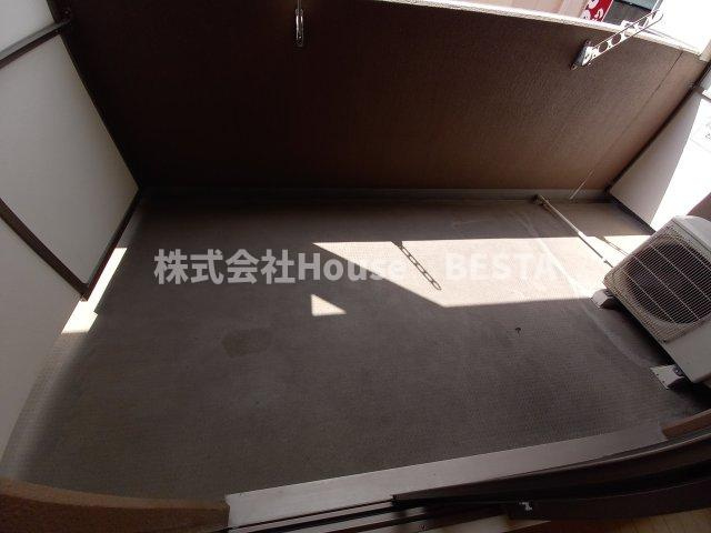 エステムプラザ神戸西Ⅴミラージュのバルコニー