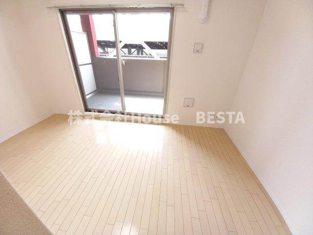 エステムプラザ神戸西Ⅴミラージュの寝室