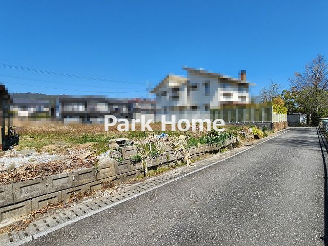 高知市一ツ橋2丁目-2号地・建築条件付き-売土地の前面道路含む現地写真