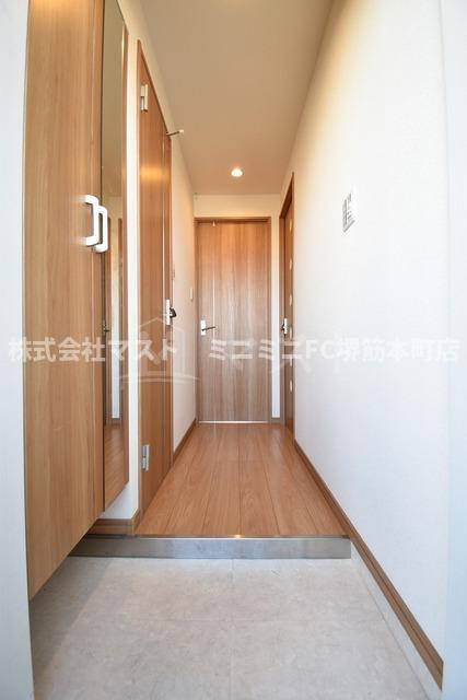S-FORT福島LaLunaの玄関