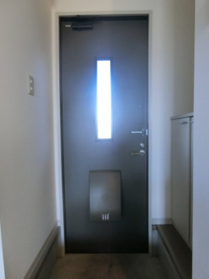 【玄関】 | エクセランルミエールB棟 | C102の写真（イメージ画像）