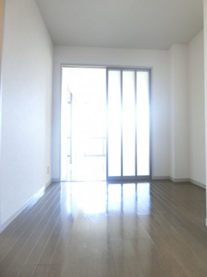 【居間・リビング】 | エクセランルミエールB棟 | C102の写真（イメージ画像）