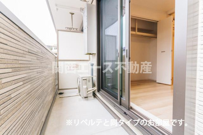 【バルコニー】 | ヴェルメゾン旭町 | 同一商品