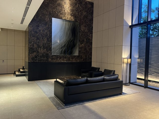 クラッシィタワー靭公園のロビー