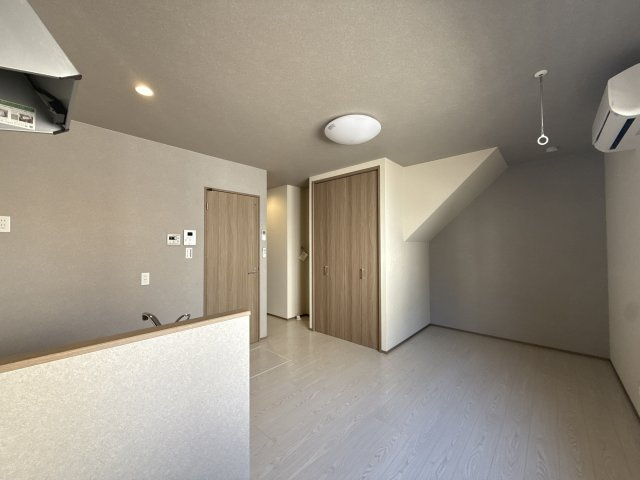 PLS　TOMINAGAの子供部屋