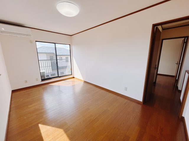 【中古戸建】前橋市富士見町原之郷の洋室|■2階洋室