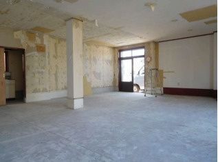 川口テナントの内装