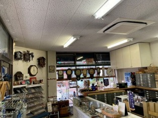 舞鶴２丁目店舗の内装