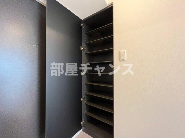 パルティール金山の収納