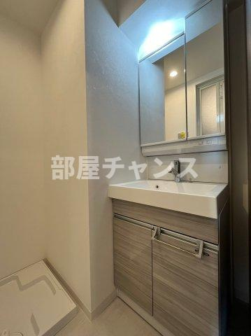 パルティール金山の独立洗面台