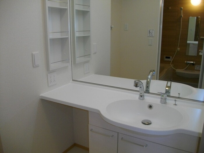 フォレスタ中央の洗面所|洗面所