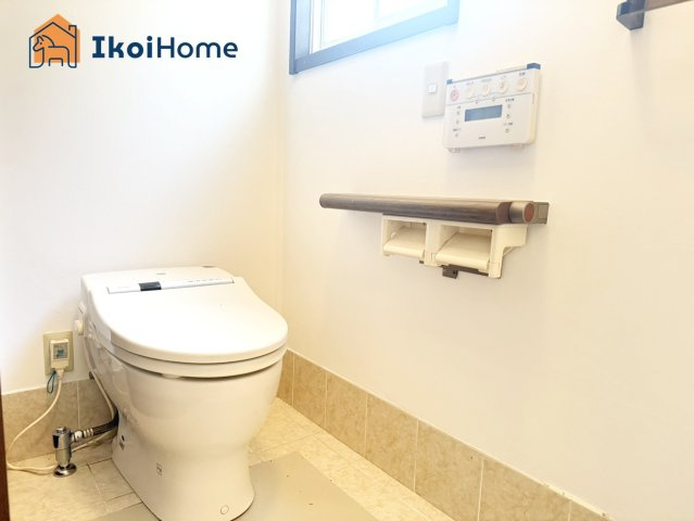 神戸市西区竹の台3丁目　中古戸建　リフォーム済のトイレ|●年中無休：当日予約可●トイレが2か所あるので夜中も楽ちん。朝方のトイレ渋滞もなくなります。