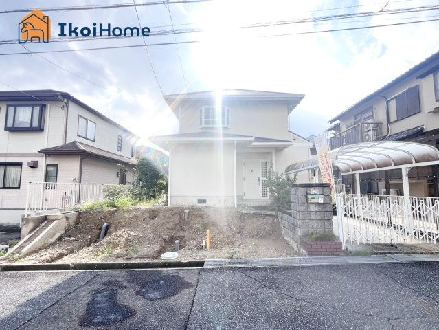 神戸市西区竹の台3丁目　中古戸建　リフォーム済の玄関|●年中無休：当日予約可●弊社は契約前に中古戸建の住宅診断を無料で行っております。