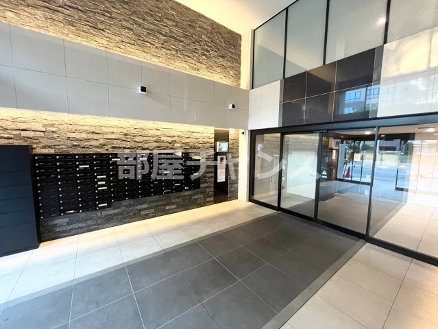 エスリード新栄マルスのエントランス