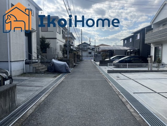 神戸市西区押部谷町木幡　中古戸建　築浅の周辺|●資料・カタログのご請求無料●現地見学可能●最寄り駅の木幡駅までは徒歩6分となっており、駅ちかなので通勤や通学、お出かけの際に便利な立地となっています。