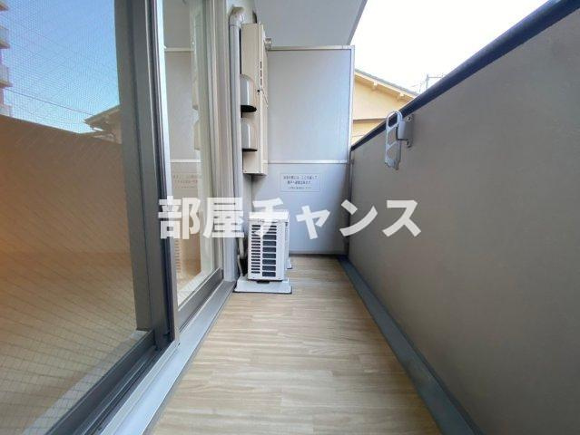 エスリード新栄デュオのバルコニー