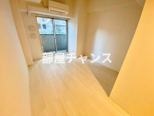 エスリード新栄デュオの居間・リビング