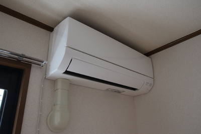 エアコン１基付