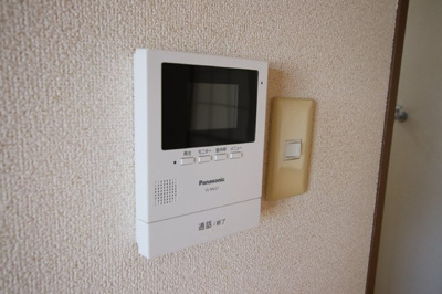 来訪者を確認出来る安心TVモニターホン