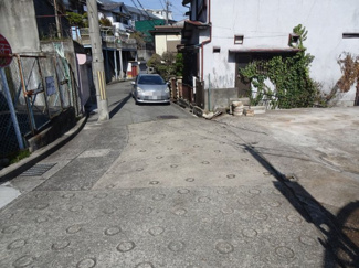 【前面道路含む現地写真】 | 川西市萩原2丁目　建築条件無土地