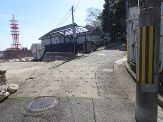 【前面道路含む現地写真】 | 川西市萩原2丁目　建築条件無土地