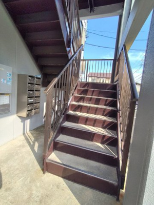 【エントランス】 | Limpiaチトセ