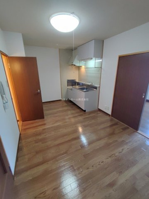 【居間・リビング】 | Limpiaチトセ