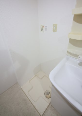 ボヌールの独立洗面台