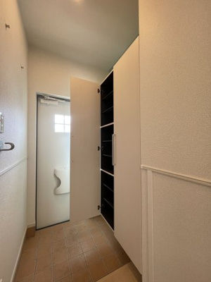 【玄関】 | オハナ | 103の写真（間取同タイプ：イメージ）