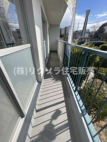 香里三井団地A13棟のバルコニー|■物件内覧・資金計画相談・住宅ローン相談、リフォーム相談、お問合せ受付中■
※当日・翌日のご内覧、ご相談はお電話でのお問合せがスムーズです！