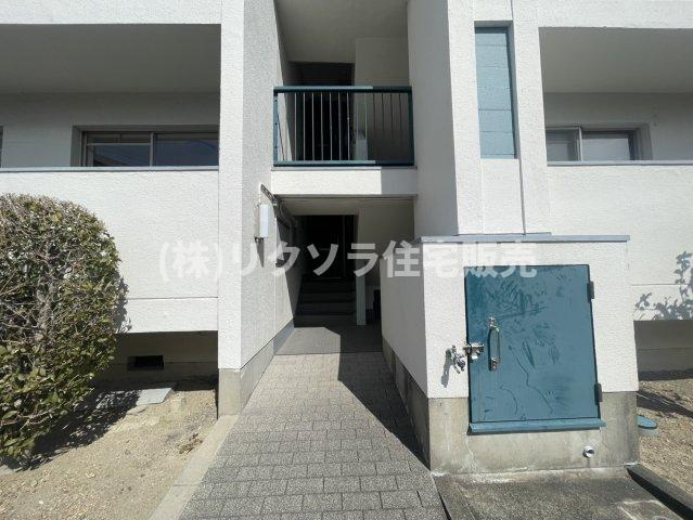 香里三井団地A13棟|■物件内覧・資金計画相談・住宅ローン相談、リフォーム相談、お問合せ受付中■
※当日・翌日のご内覧、ご相談はお電話でのお問合せがスムーズです！