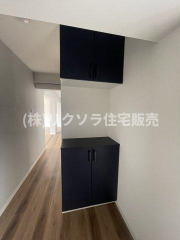 香里三井団地A13棟の収納|玄関収納
■物件内覧・資金計画相談・住宅ローン相談、リフォーム相談、お問合せ受付中■
※当日・翌日のご内覧、ご相談はお電話でのお問合せがスムーズです！